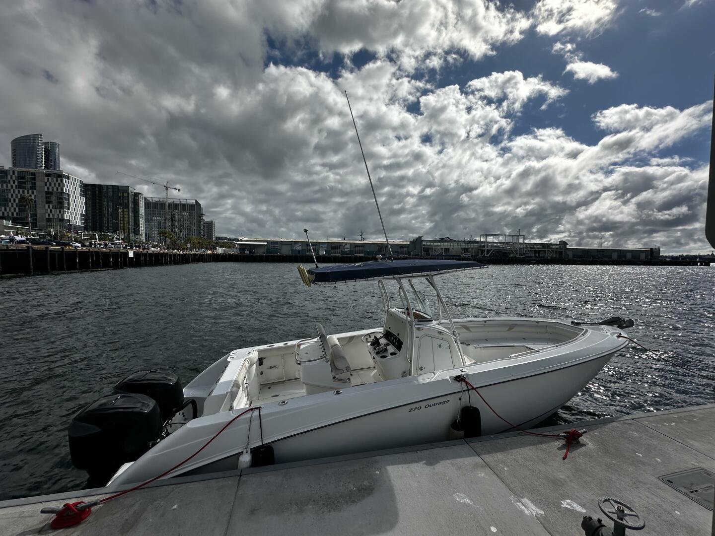 Slide: The Image of Boston Whaler 270 Outrage 2004 - 5449640