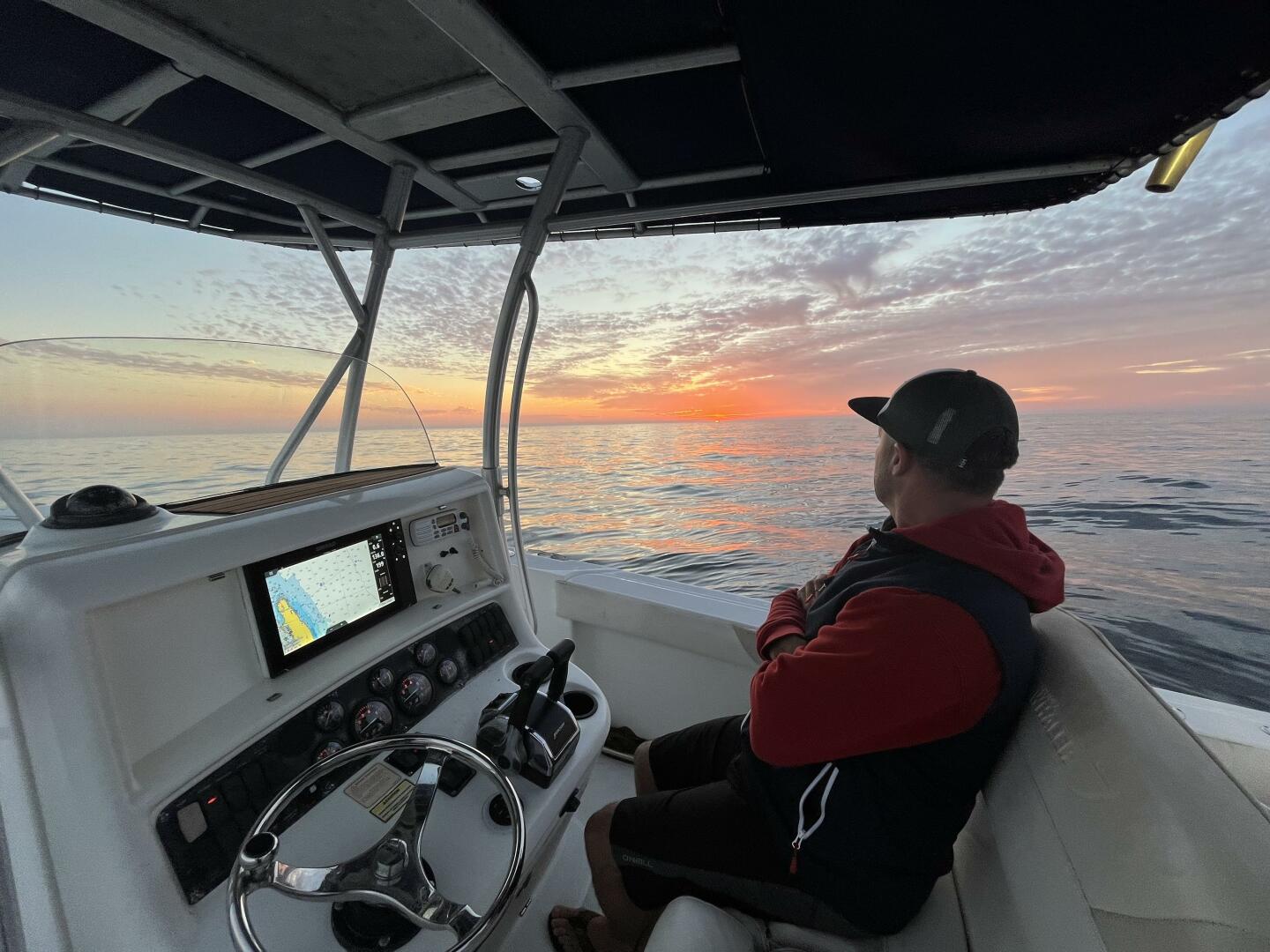 Slide: The Image of Boston Whaler 270 Outrage 2004 - 5449642