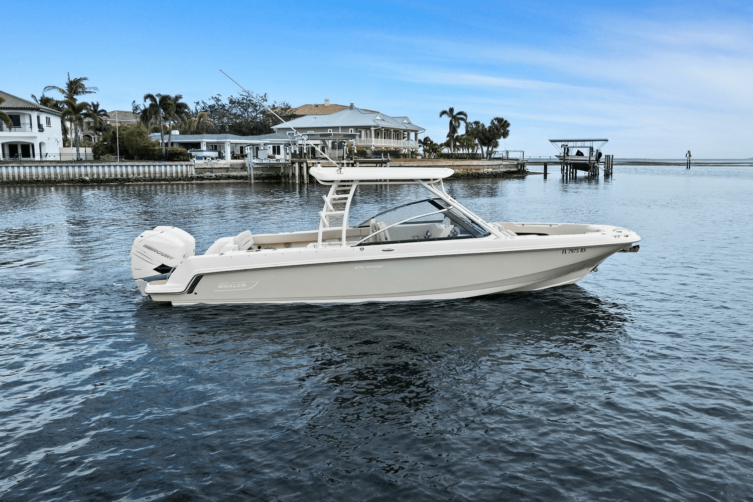 Slide: The Image of Boston Whaler 270 VANTAGE 2018 - 6