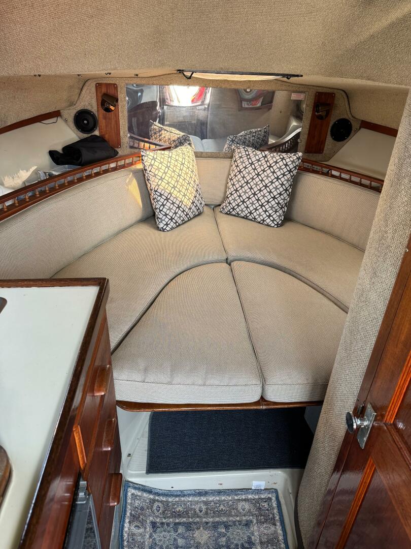 Slide: The Image of Boston Whaler 27 FC 1987 - 4460438