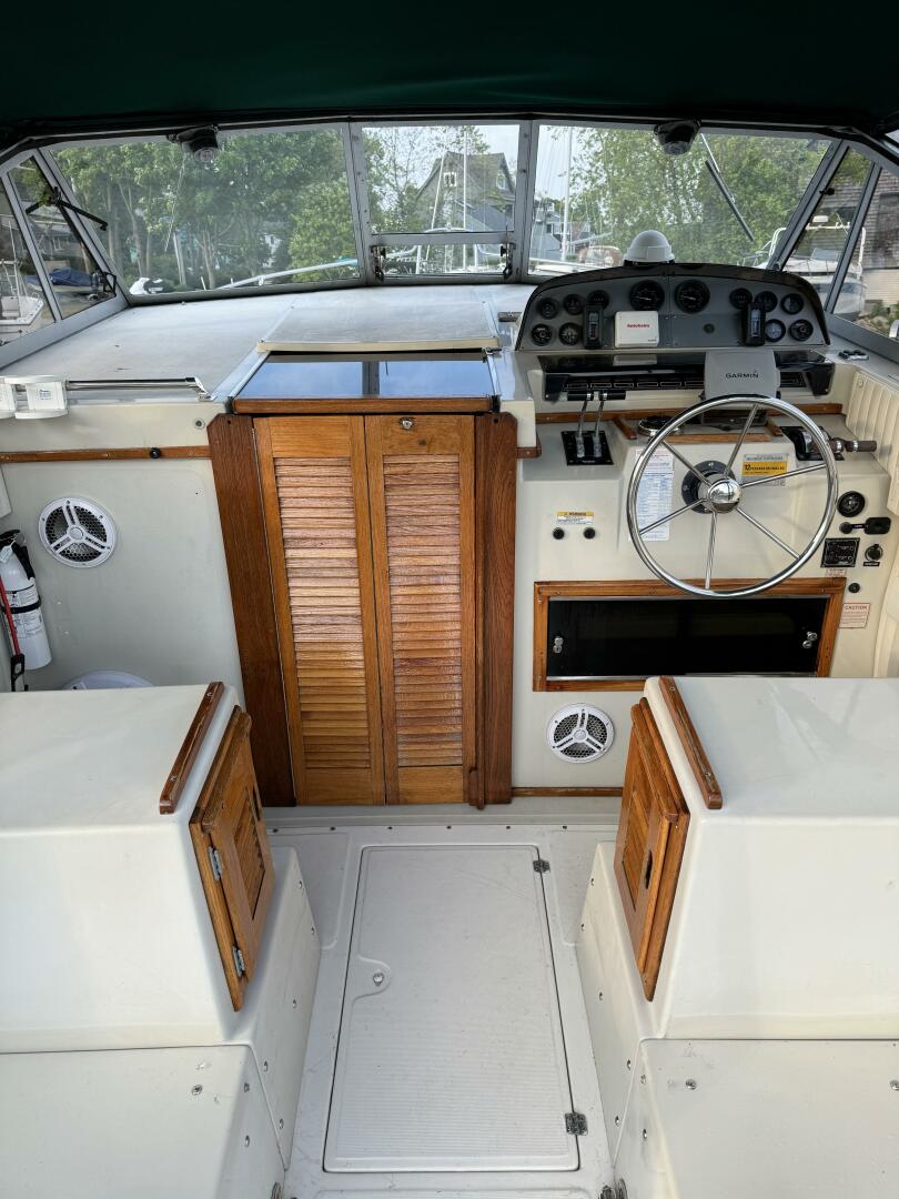 Slide: The Image of Boston Whaler 27 FC 1987 - 4449822