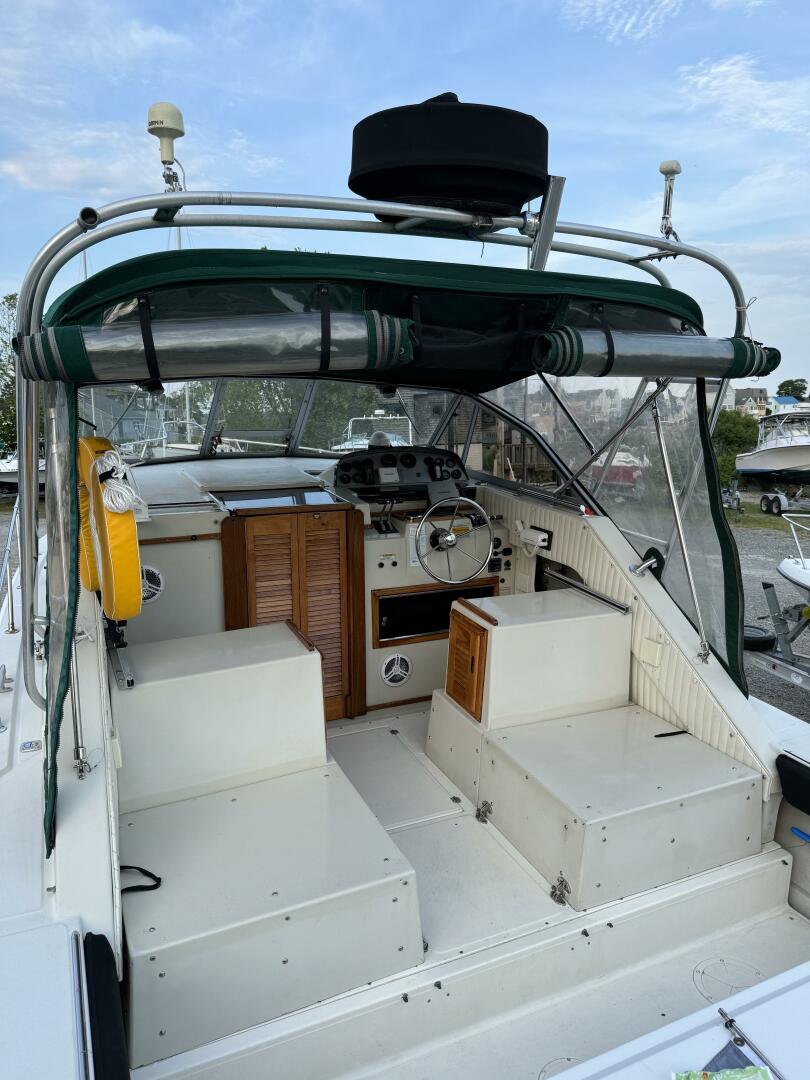 Slide: The Image of Boston Whaler 27 FC 1987 - 4449826