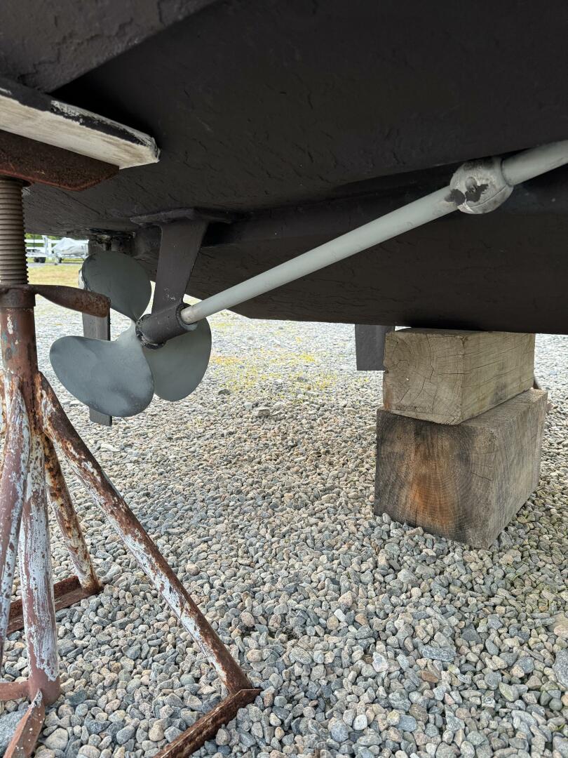 Slide: The Image of Boston Whaler 27 FC 1987 - 4449831