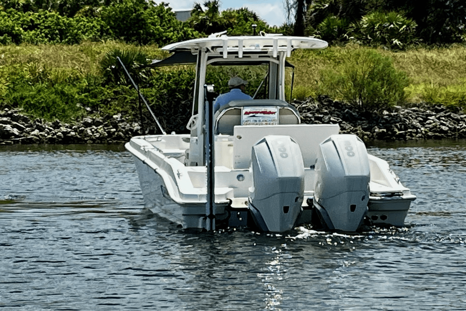 Slide: The Image of Boston Whaler 280 DAUNTLESS 2023 - 11