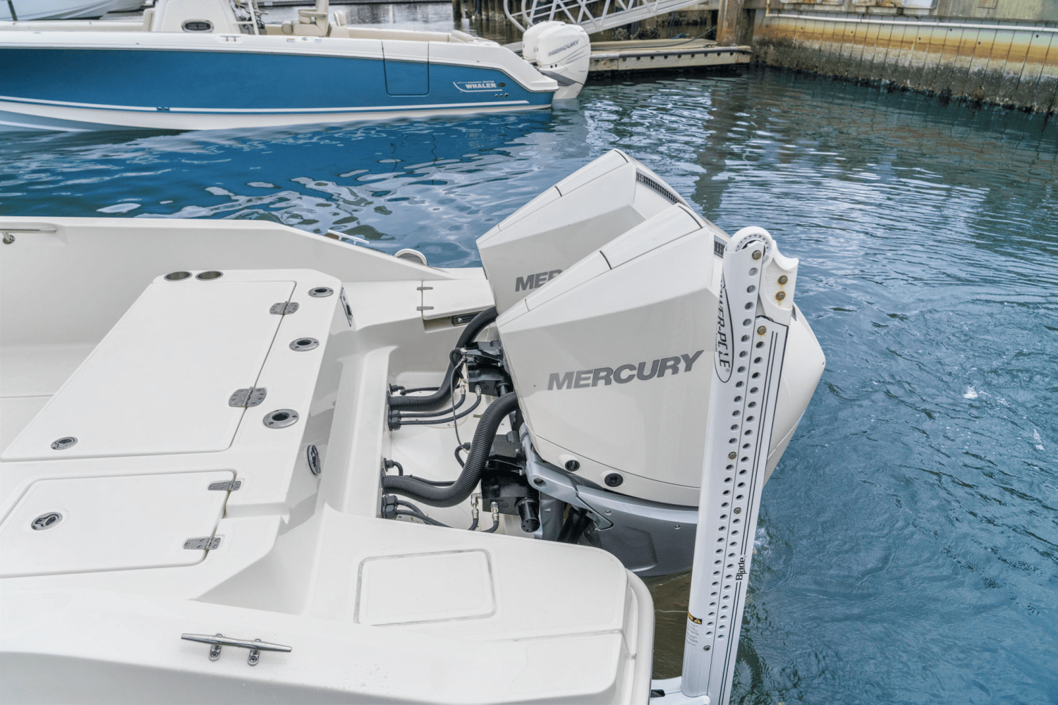 Slide: The Image of Boston Whaler 280 DAUNTLESS 2023 - 31