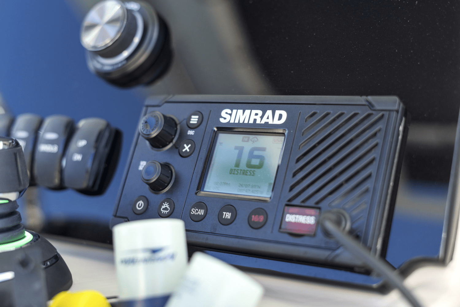 Slide: The Image of Boston Whaler 280 DAUNTLESS 2023 - 32