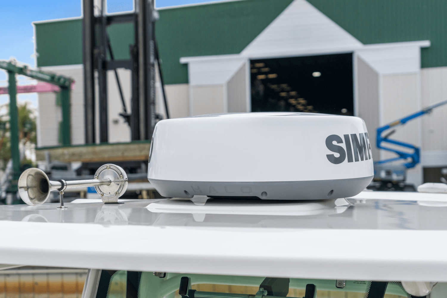 Slide: The Image of Boston Whaler 280 DAUNTLESS 2023 - 38