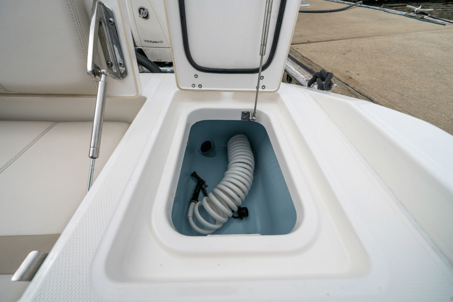 Slide: The Image of Boston Whaler 280 DAUNTLESS 2023 - 39