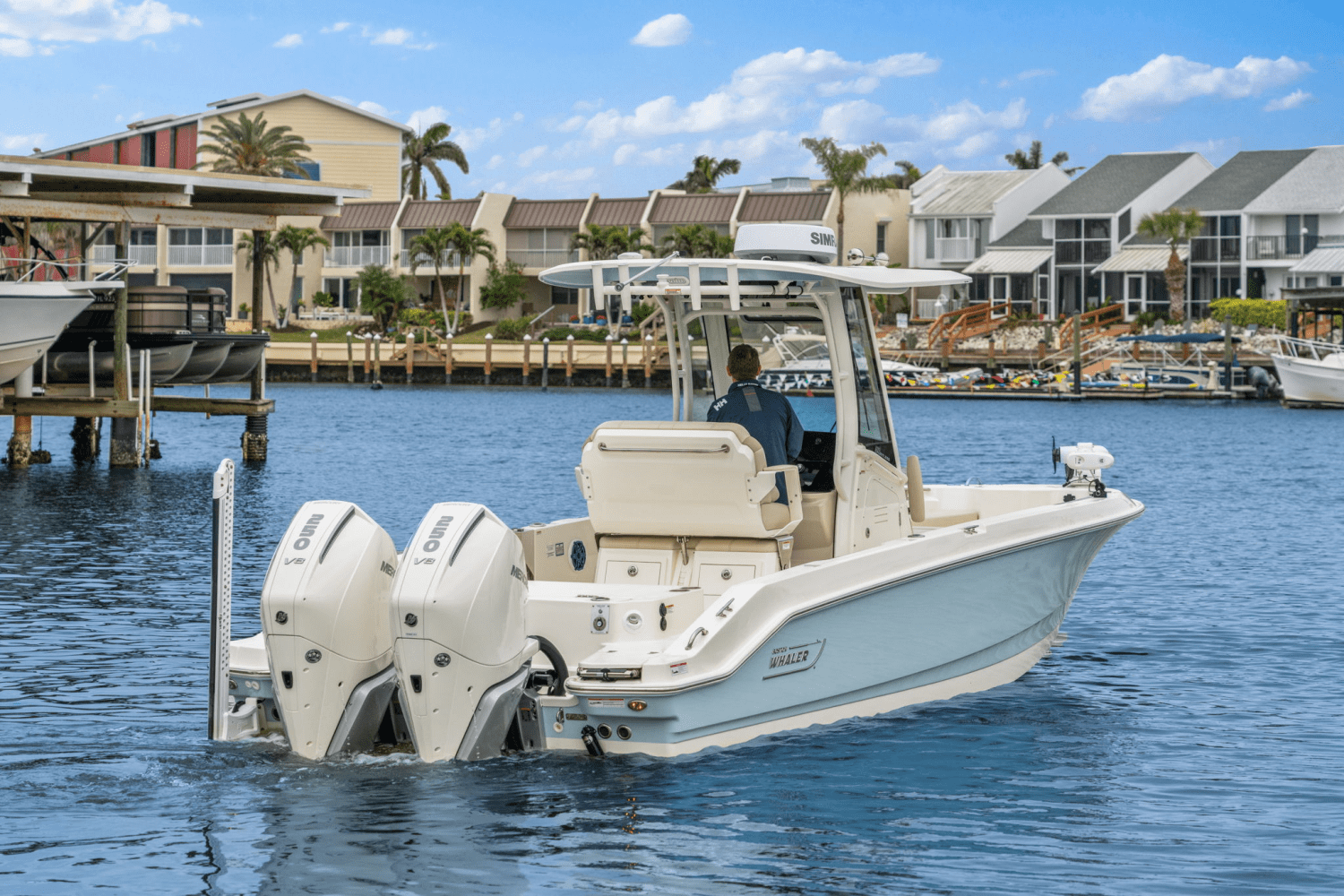Slide: The Image of Boston Whaler 280 DAUNTLESS 2023 - 5