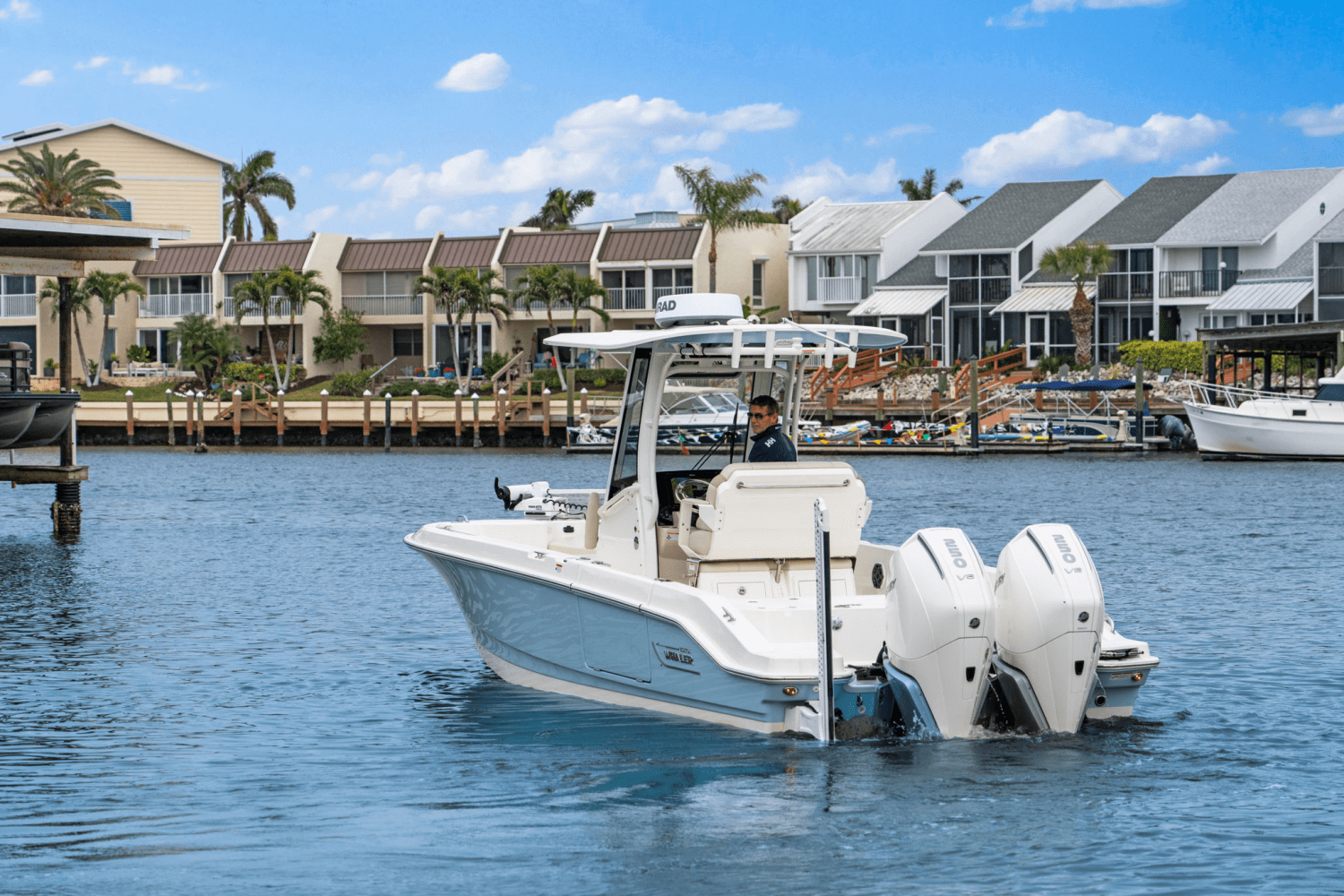 Slide: The Image of Boston Whaler 280 DAUNTLESS 2023 - 7