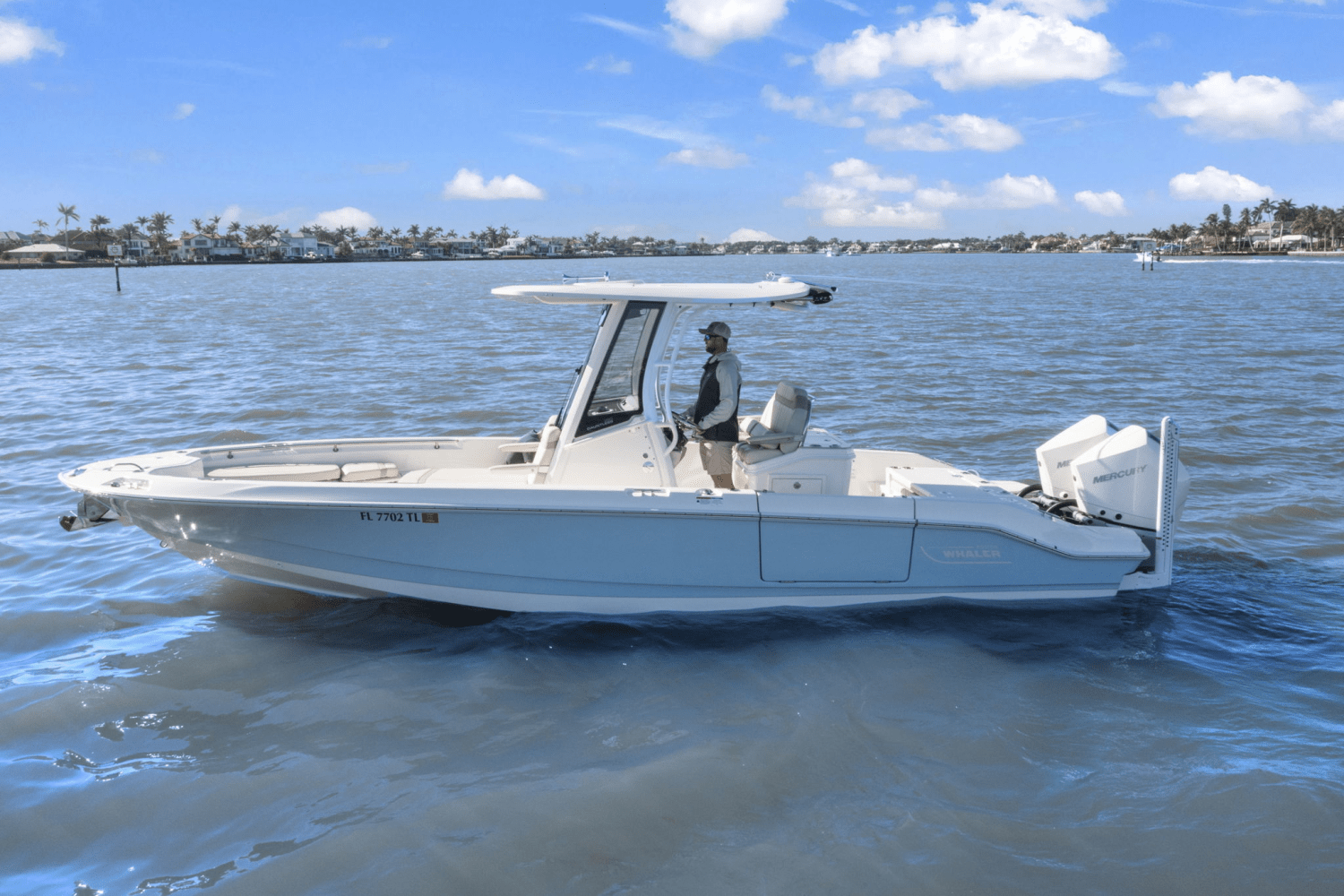 Slide: The Image of Boston Whaler 280 DAUNTLESS 2023 - 7