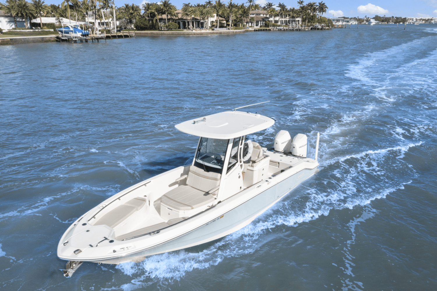 Slide: The Image of Boston Whaler 280 DAUNTLESS 2023 - 8