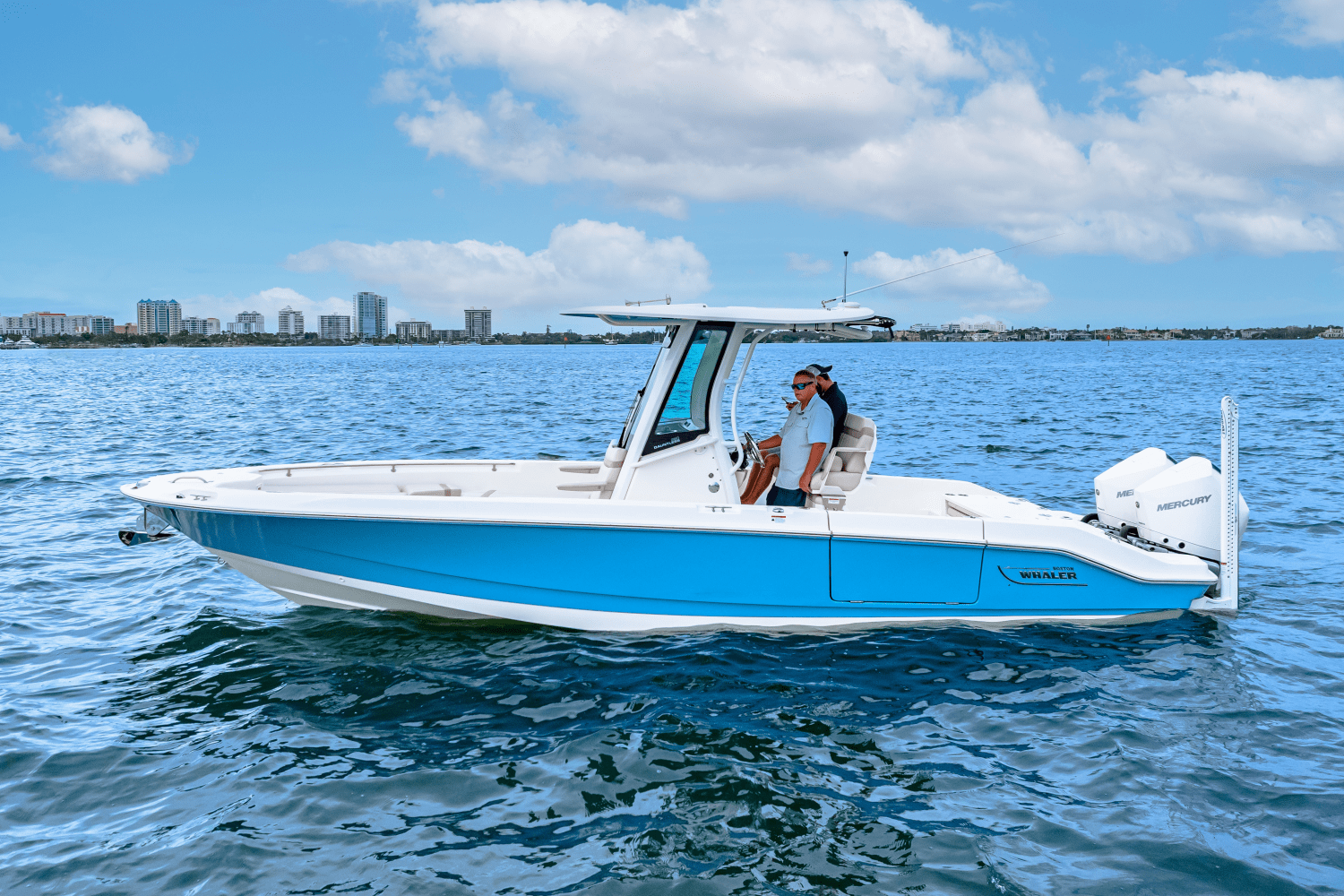 Slide: The Image of Boston Whaler 280 Dauntless 2026 - 0