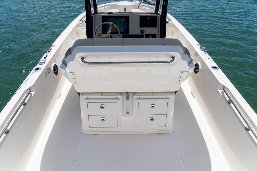 Slide: The Image of Boston Whaler 280 Dauntless 2026 - 100