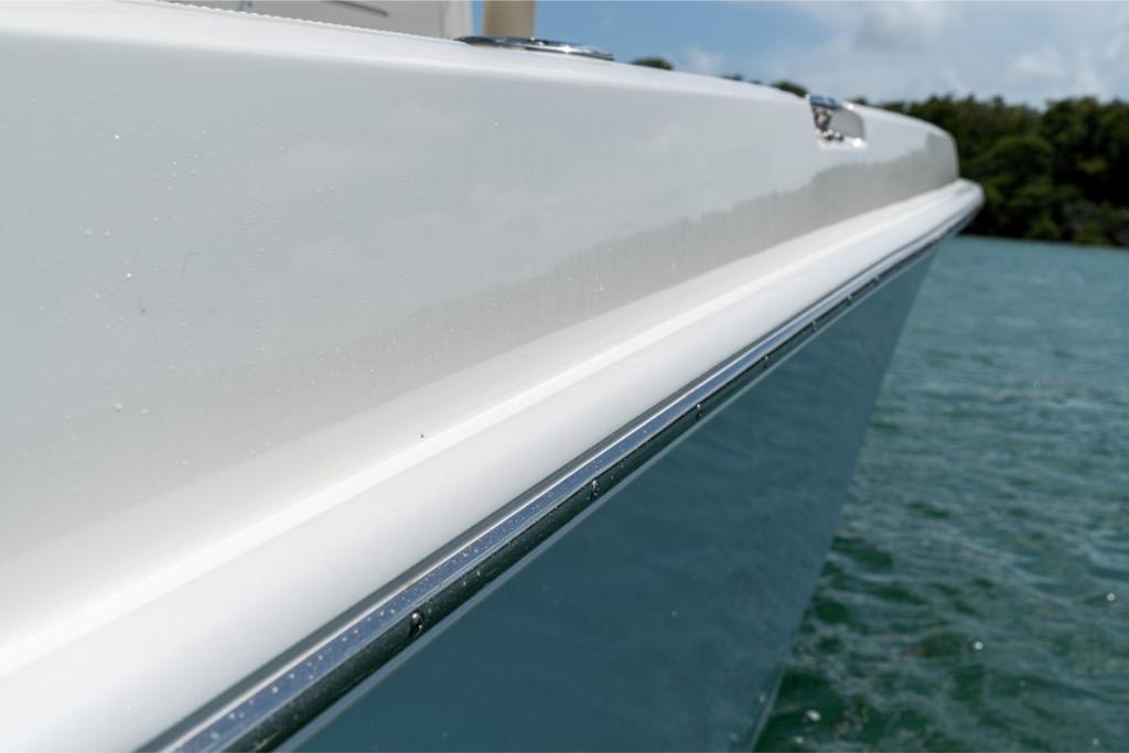 Slide: The Image of Boston Whaler 280 Dauntless 2026 - 22