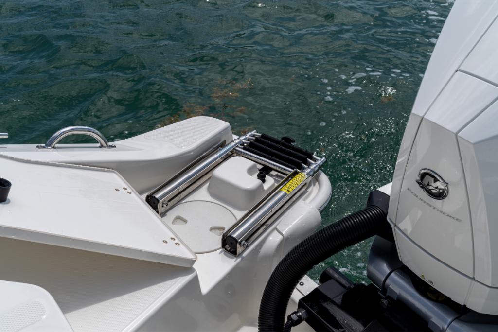 Slide: The Image of Boston Whaler 280 Dauntless 2026 - 23