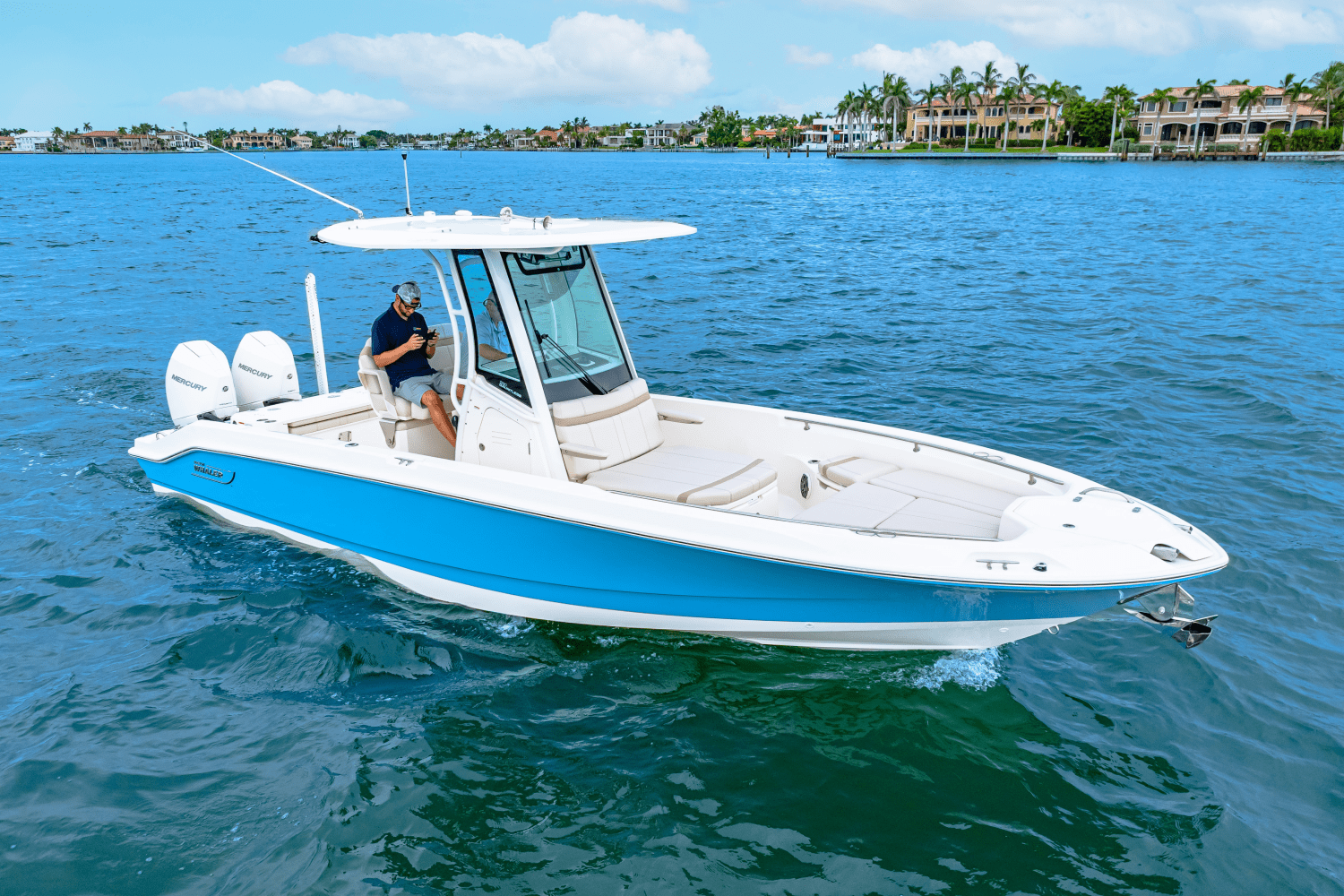 Slide: The Image of Boston Whaler 280 Dauntless 2026 - 3