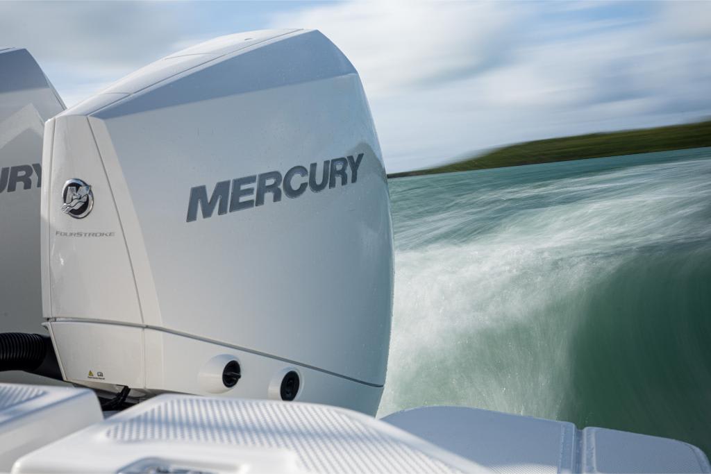 Slide: The Image of Boston Whaler 280 Dauntless 2026 - 68