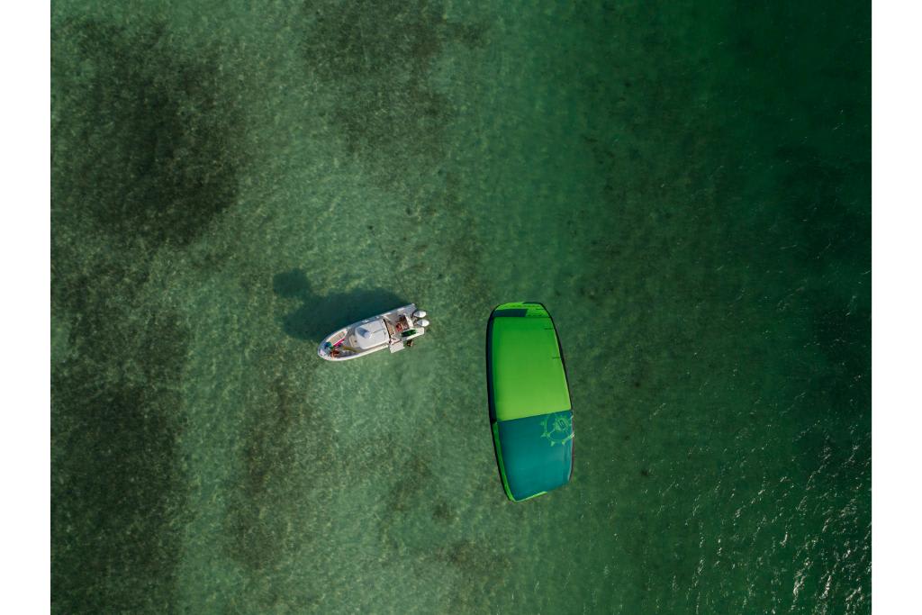 Slide: The Image of Boston Whaler 280 Dauntless 2026 - 75