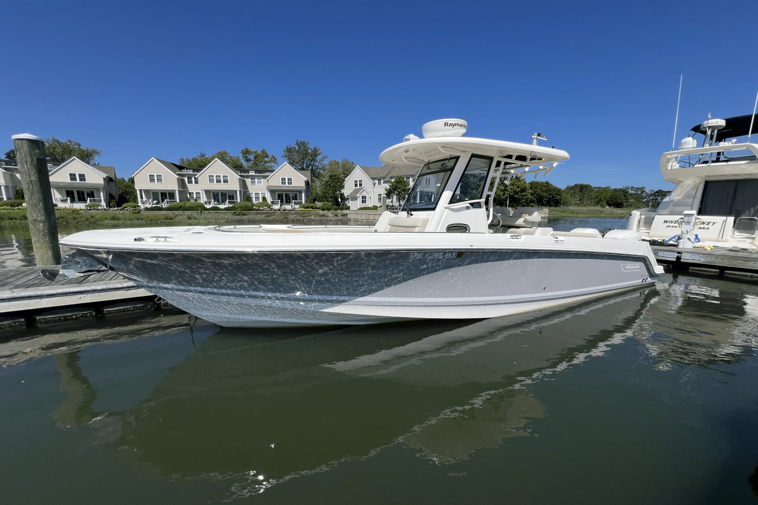 Slide: The Image of Boston Whaler 280 OUTRAGE 2018 - 0