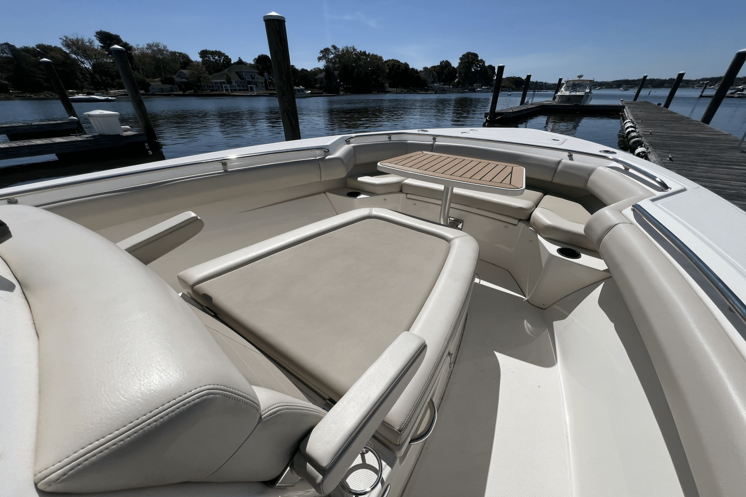 Slide: The Image of Boston Whaler 280 OUTRAGE 2018 - 10