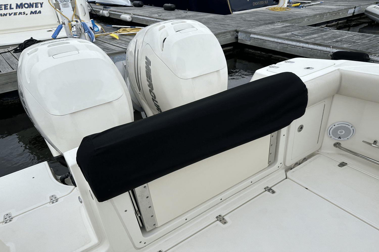 Slide: The Image of Boston Whaler 280 OUTRAGE 2018 - 16