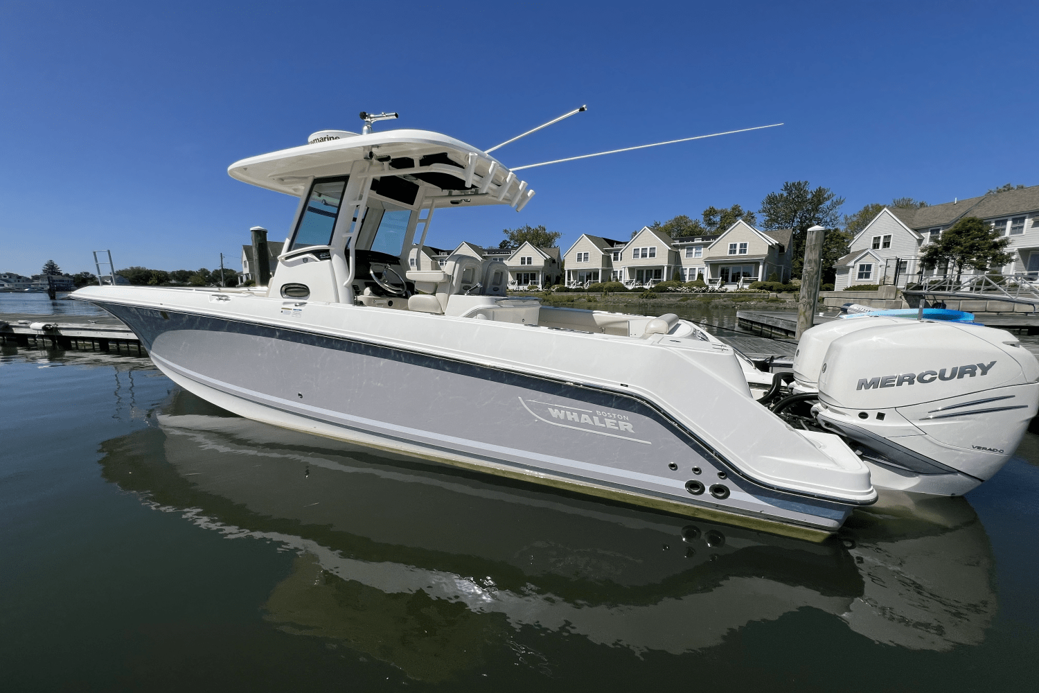 Slide: The Image of Boston Whaler 280 OUTRAGE 2018 - 4