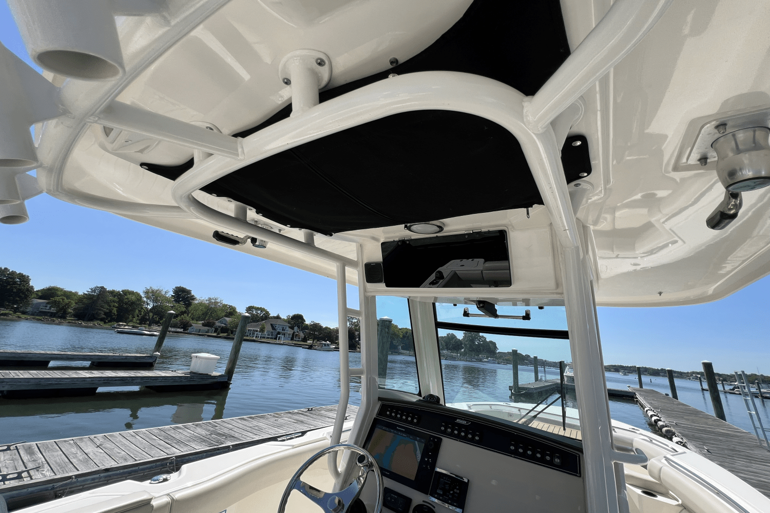 Slide: The Image of Boston Whaler 280 OUTRAGE 2018 - 7