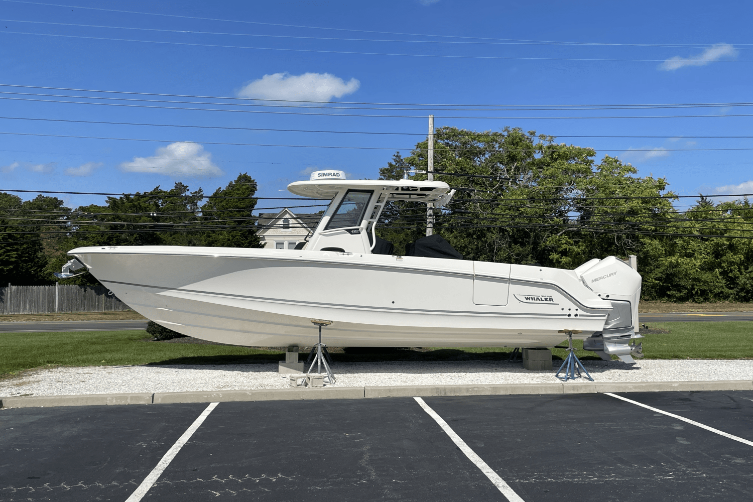 Slide: The Image of Boston Whaler 280 Outrage 2025 - 0