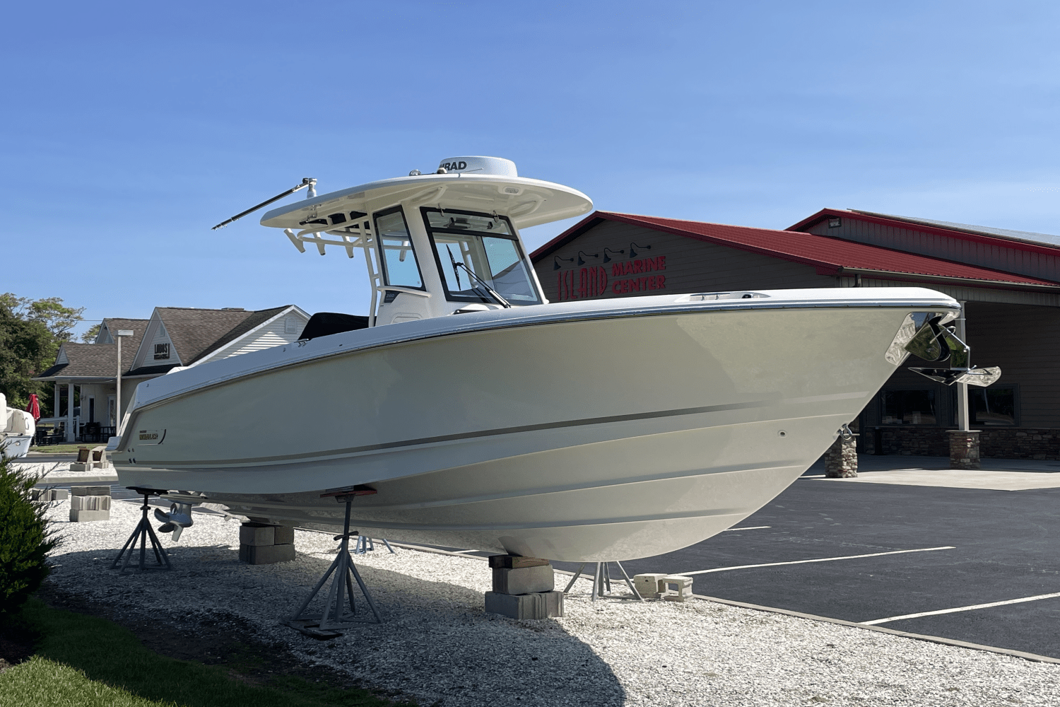 Slide: The Image of Boston Whaler 280 Outrage 2025 - 1