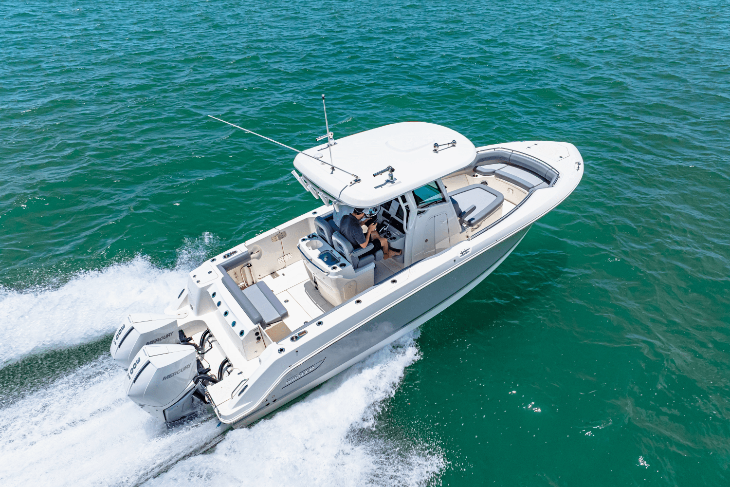 Slide: The Image of Boston Whaler 280 Outrage 2025 - 34