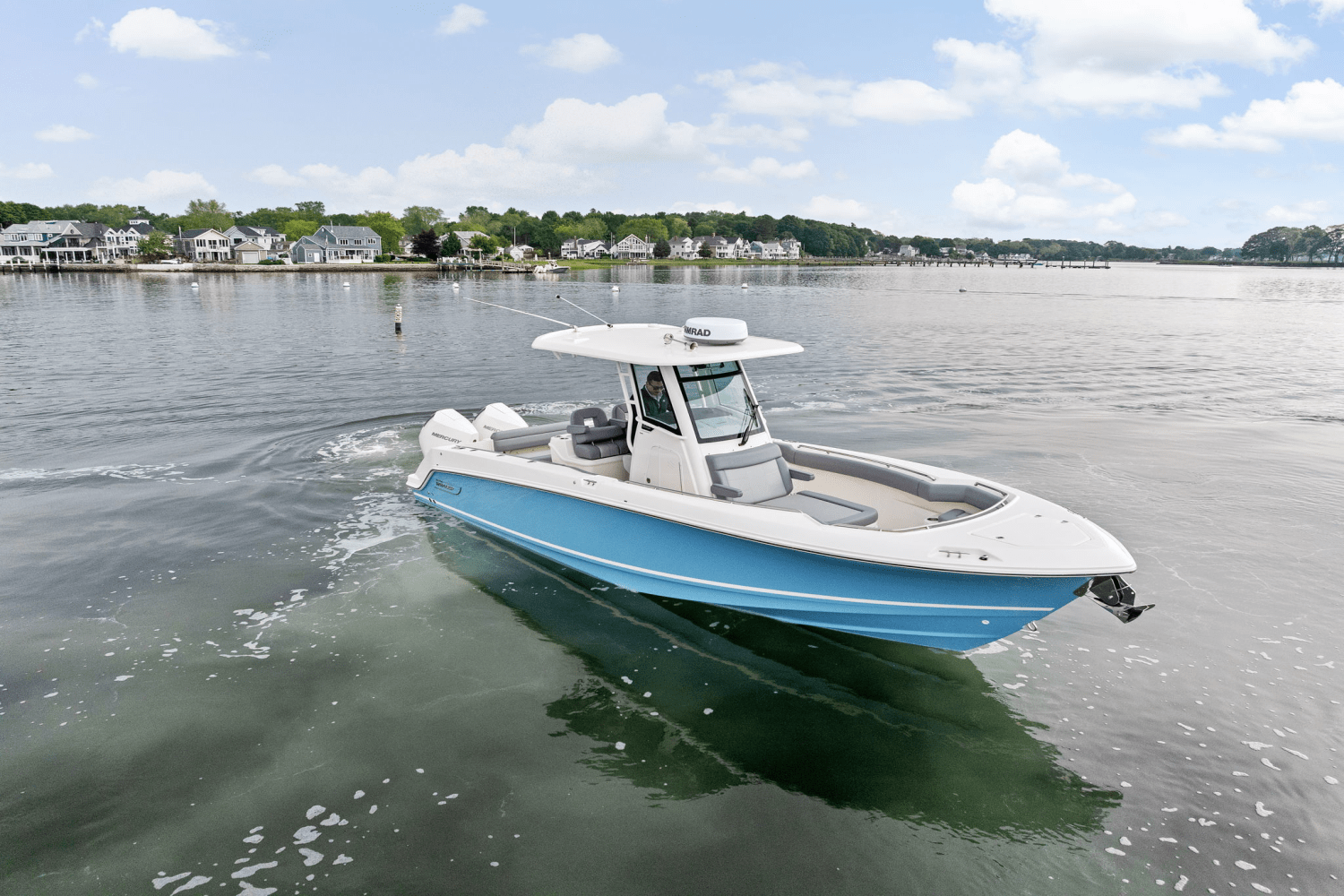 Slide: The Image of Boston Whaler 280 Outrage 2025 - 4