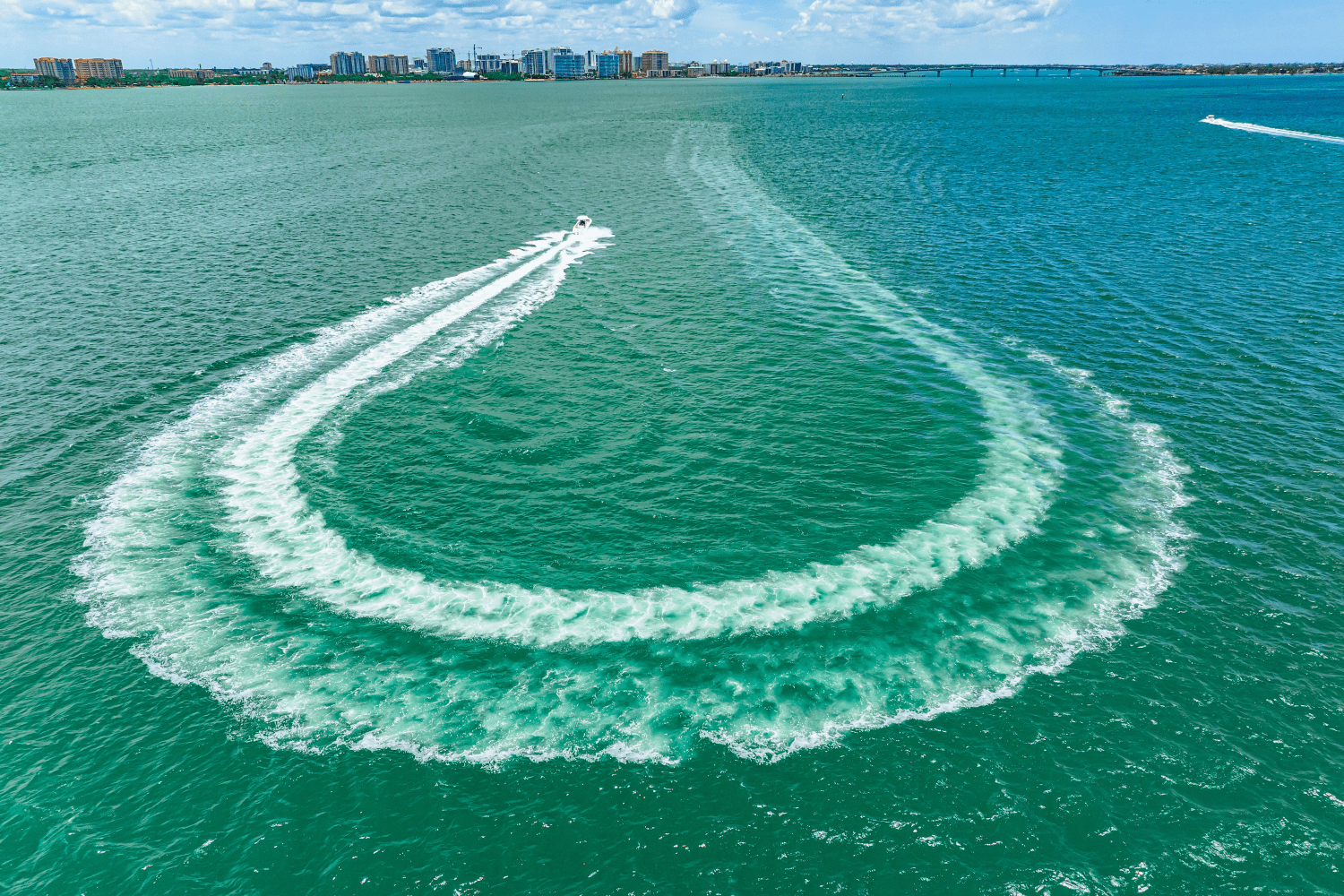 Slide: The Image of Boston Whaler 280 Outrage 2025 - 62