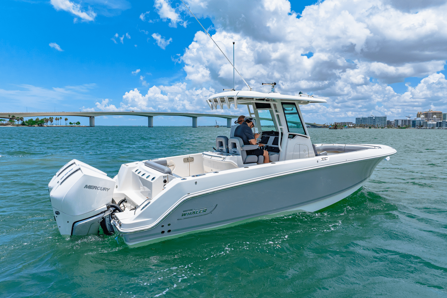 Slide: The Image of Boston Whaler 280 Outrage 2025 - 9