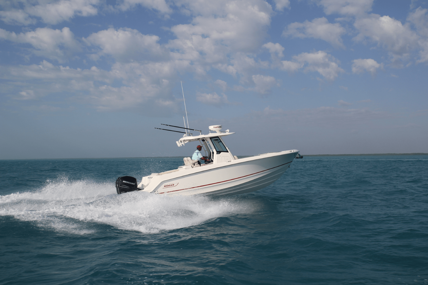 Slide: The Image of Boston Whaler 280 Outrage 2026 - 1