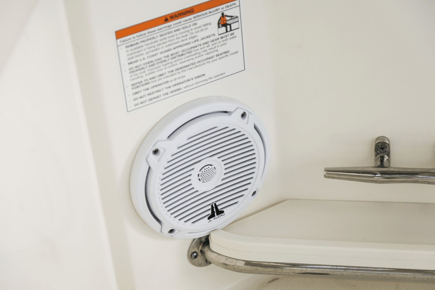 Slide: The Image of Boston Whaler 280 Outrage 2026 - 141