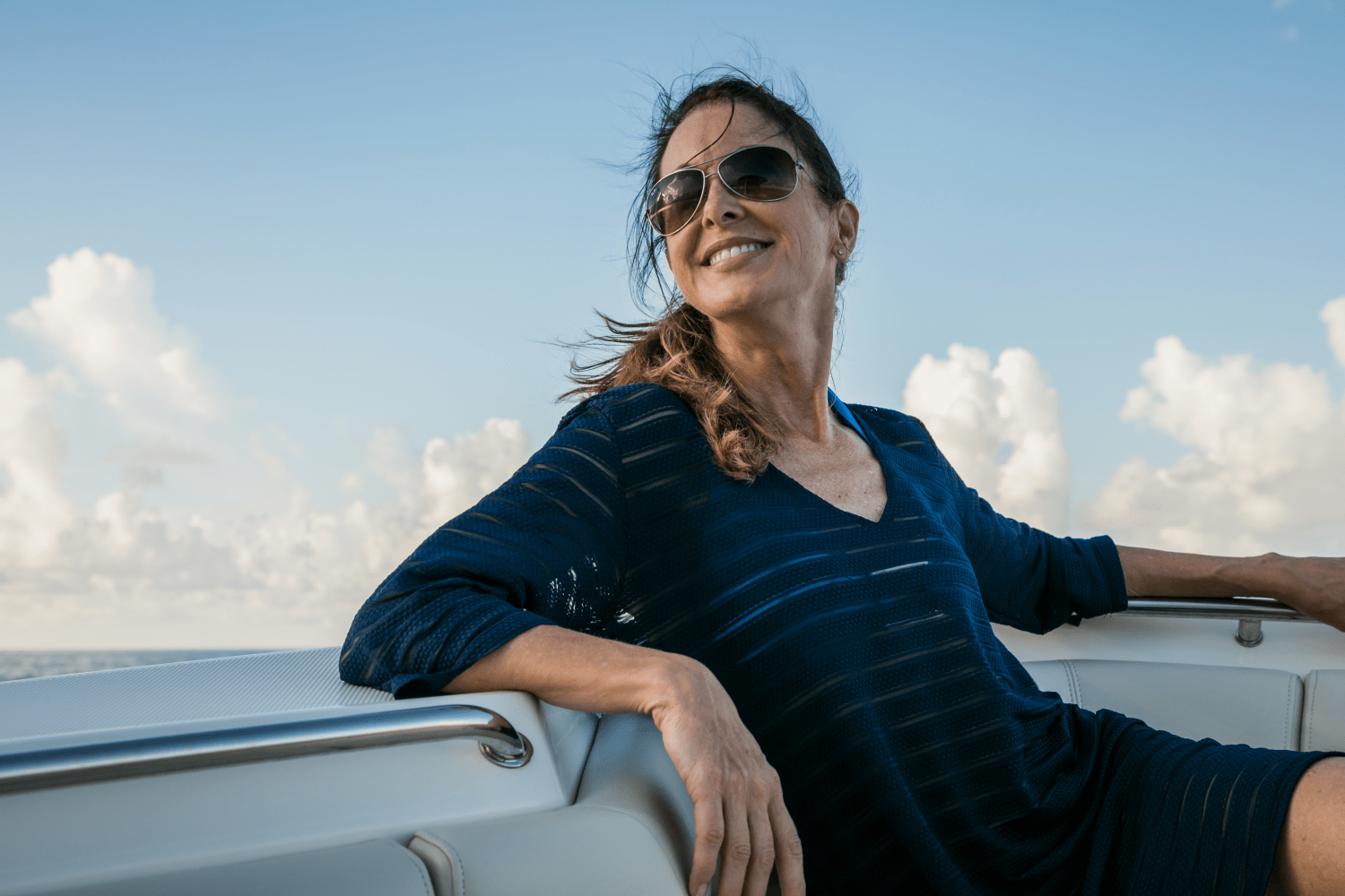 Slide: The Image of Boston Whaler 280 Outrage 2026 - 31