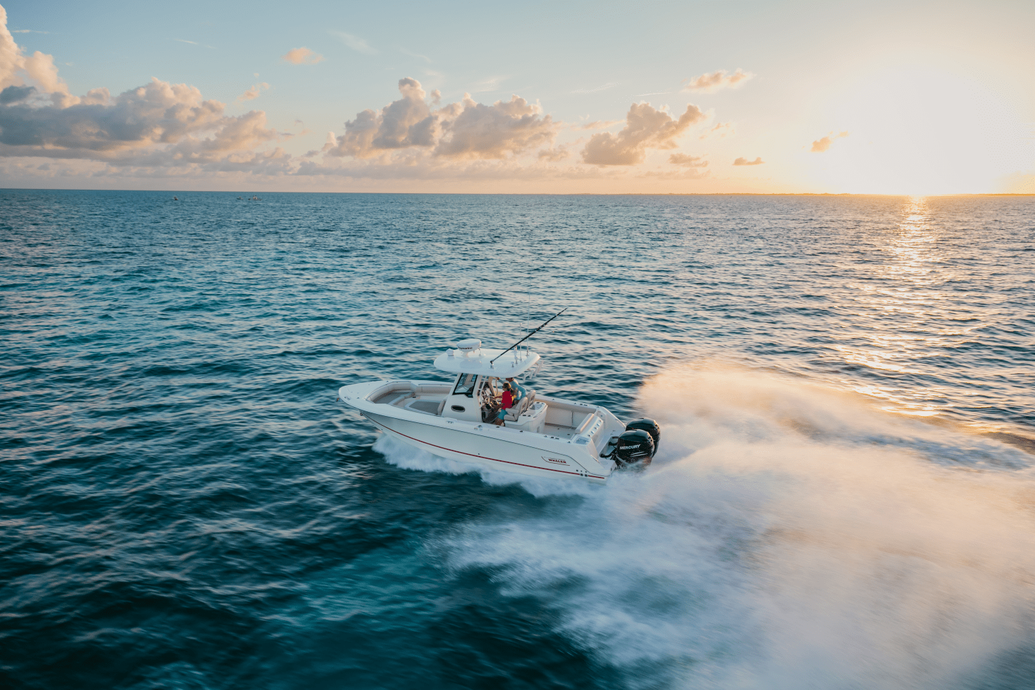 Slide: The Image of Boston Whaler 280 Outrage 2026 - 57