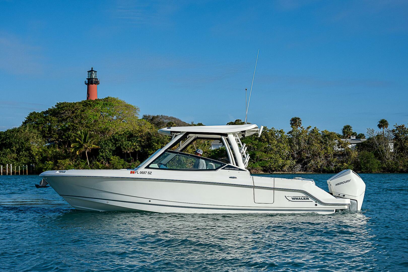 Slide: The Image of Boston Whaler 280 Vantage 2021 - 5397188
