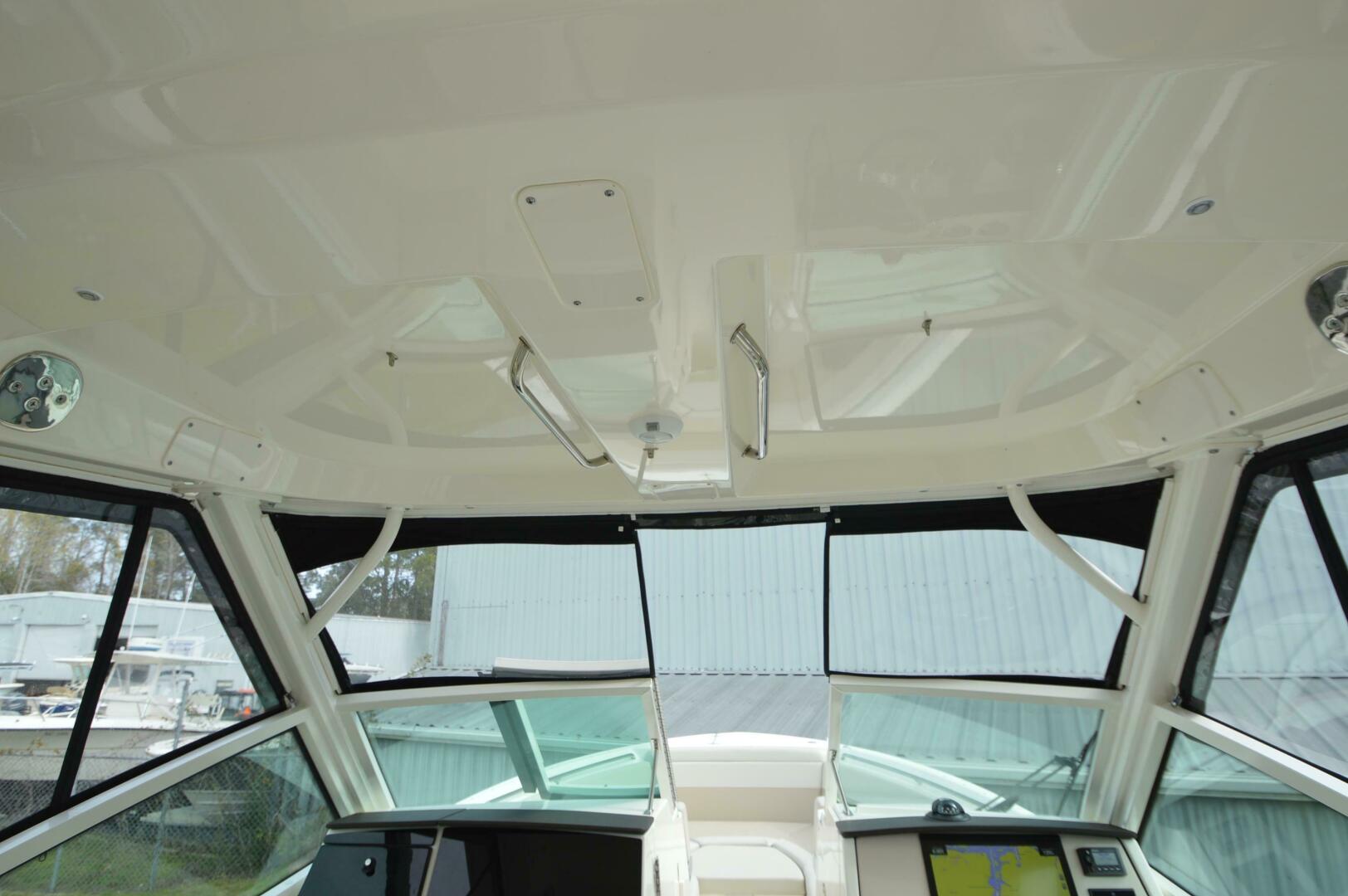 Slide: The Image of Boston Whaler 280 VANTAGE 2022 - 5206573