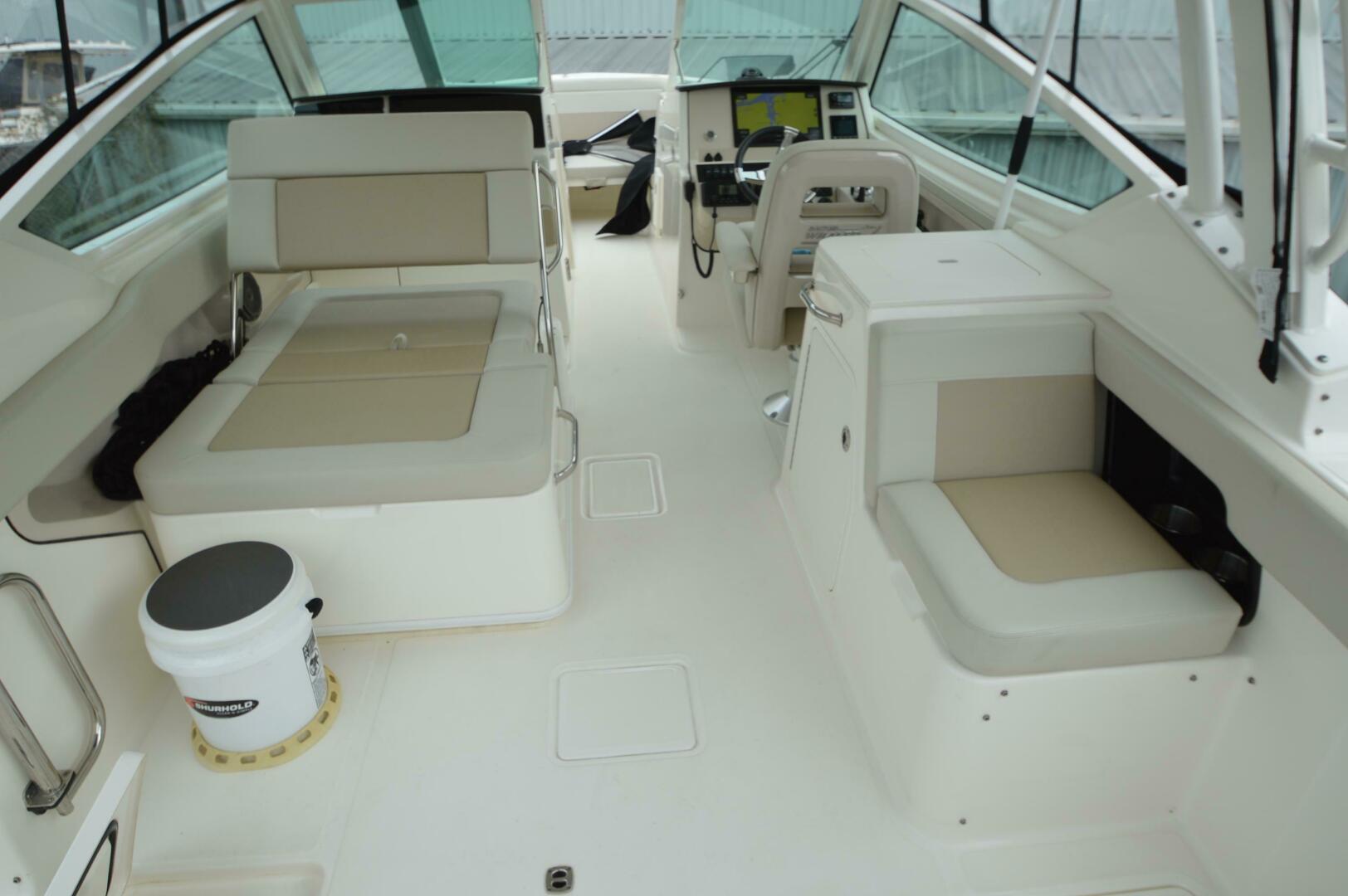 Slide: The Image of Boston Whaler 280 VANTAGE 2022 - 5206586