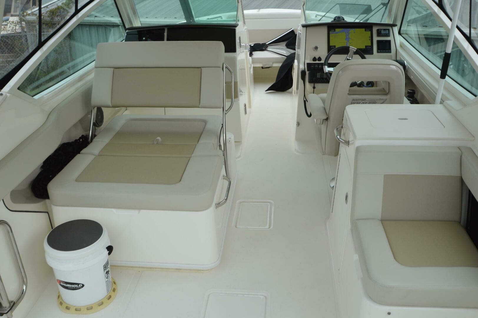 Slide: The Image of Boston Whaler 280 VANTAGE 2022 - 5206598