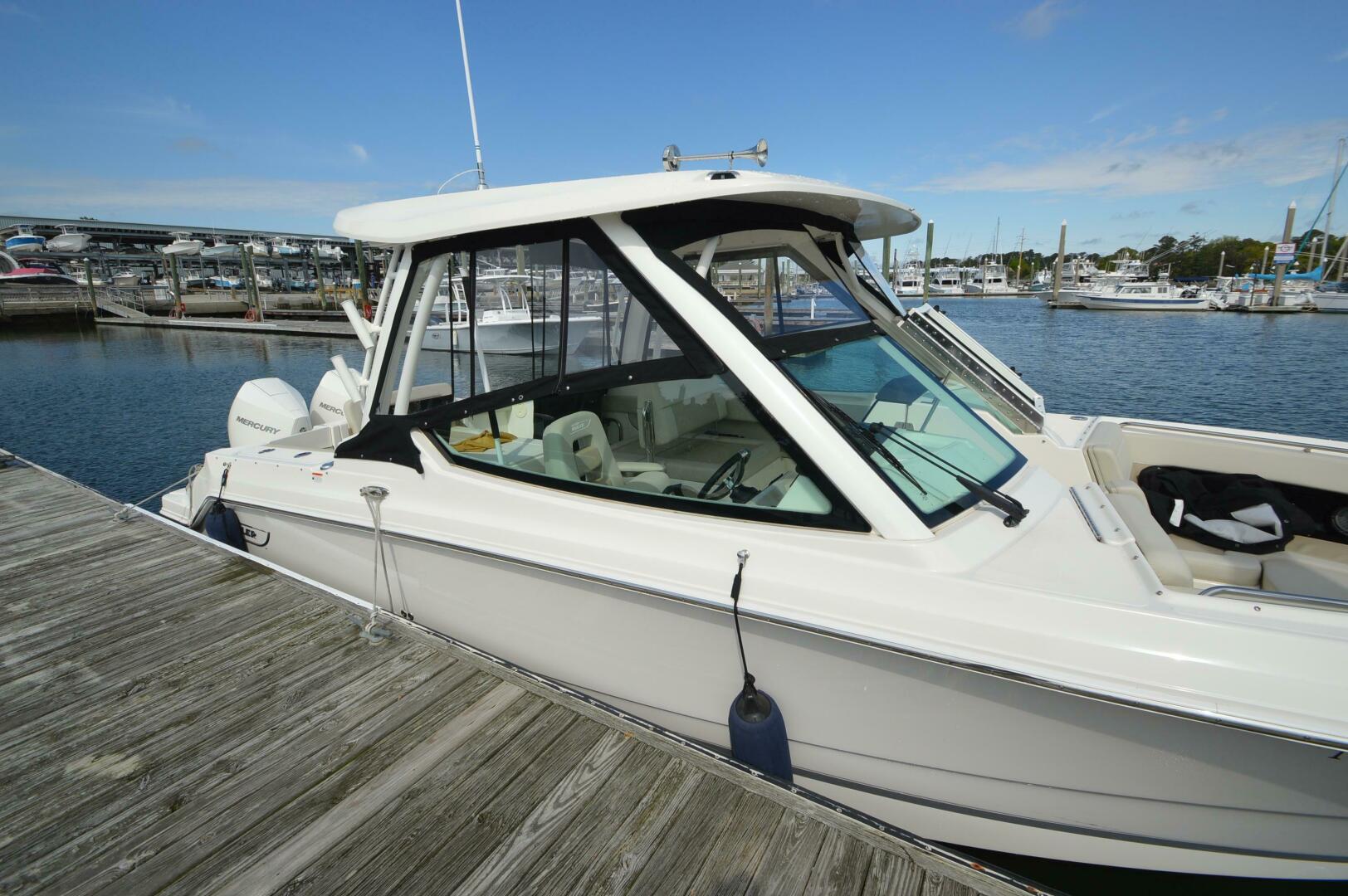 Slide: The Image of Boston Whaler 280 VANTAGE 2022 - 5206624