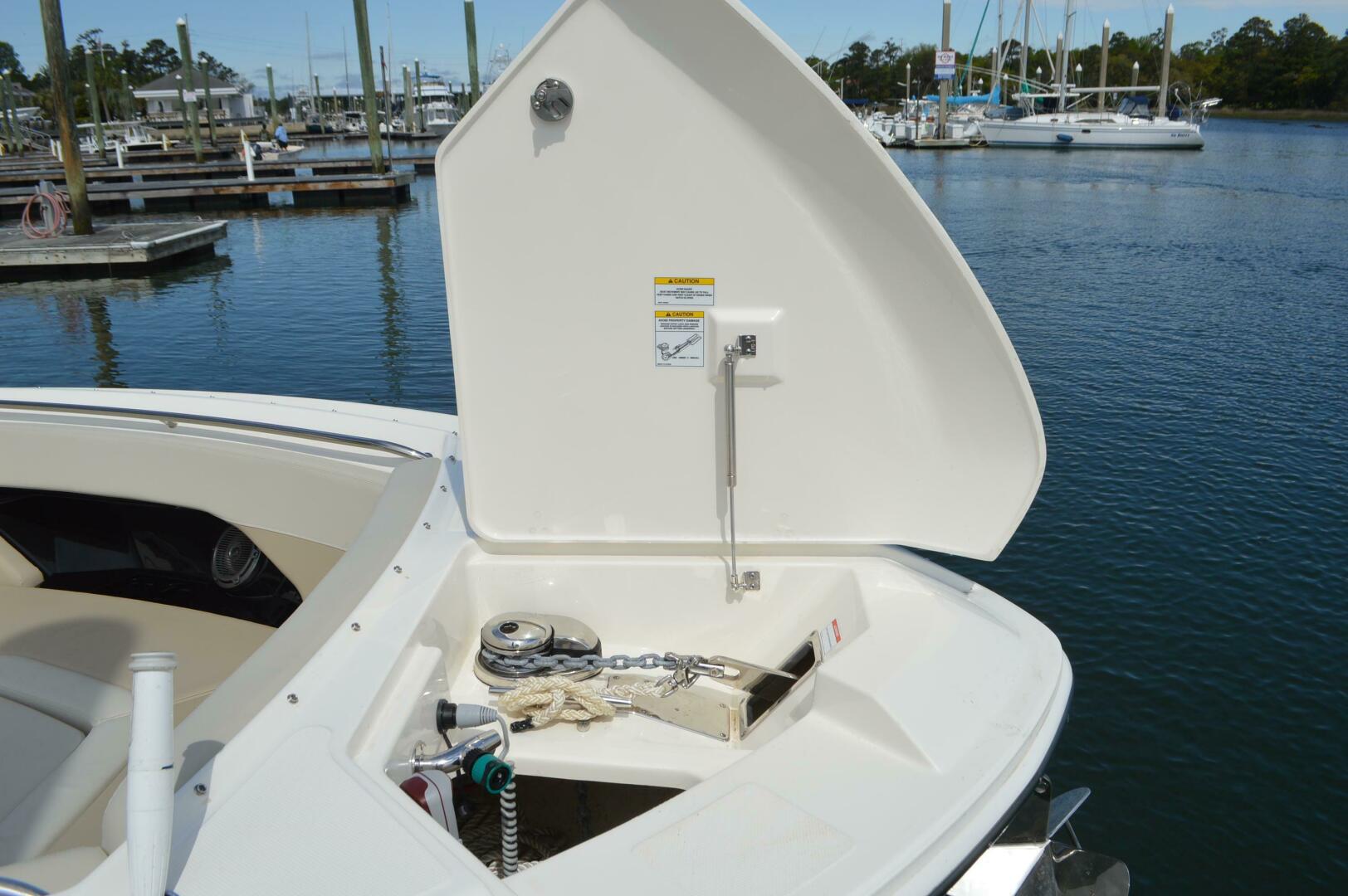 Slide: The Image of Boston Whaler 280 VANTAGE 2022 - 5206638