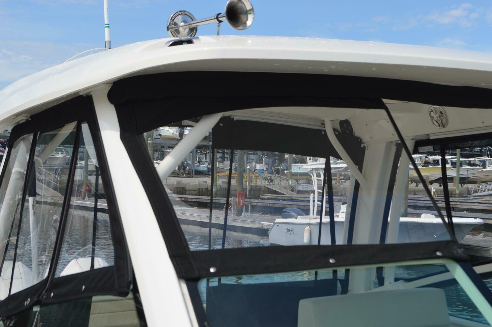 Slide: The Image of Boston Whaler 280 VANTAGE 2022 - 5206641