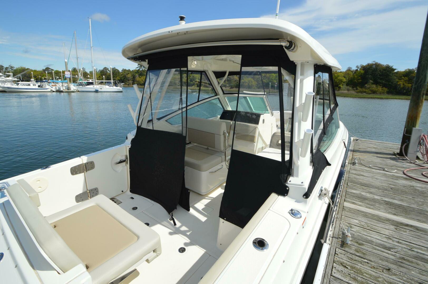 Slide: The Image of Boston Whaler 280 VANTAGE 2022 - 5206642
