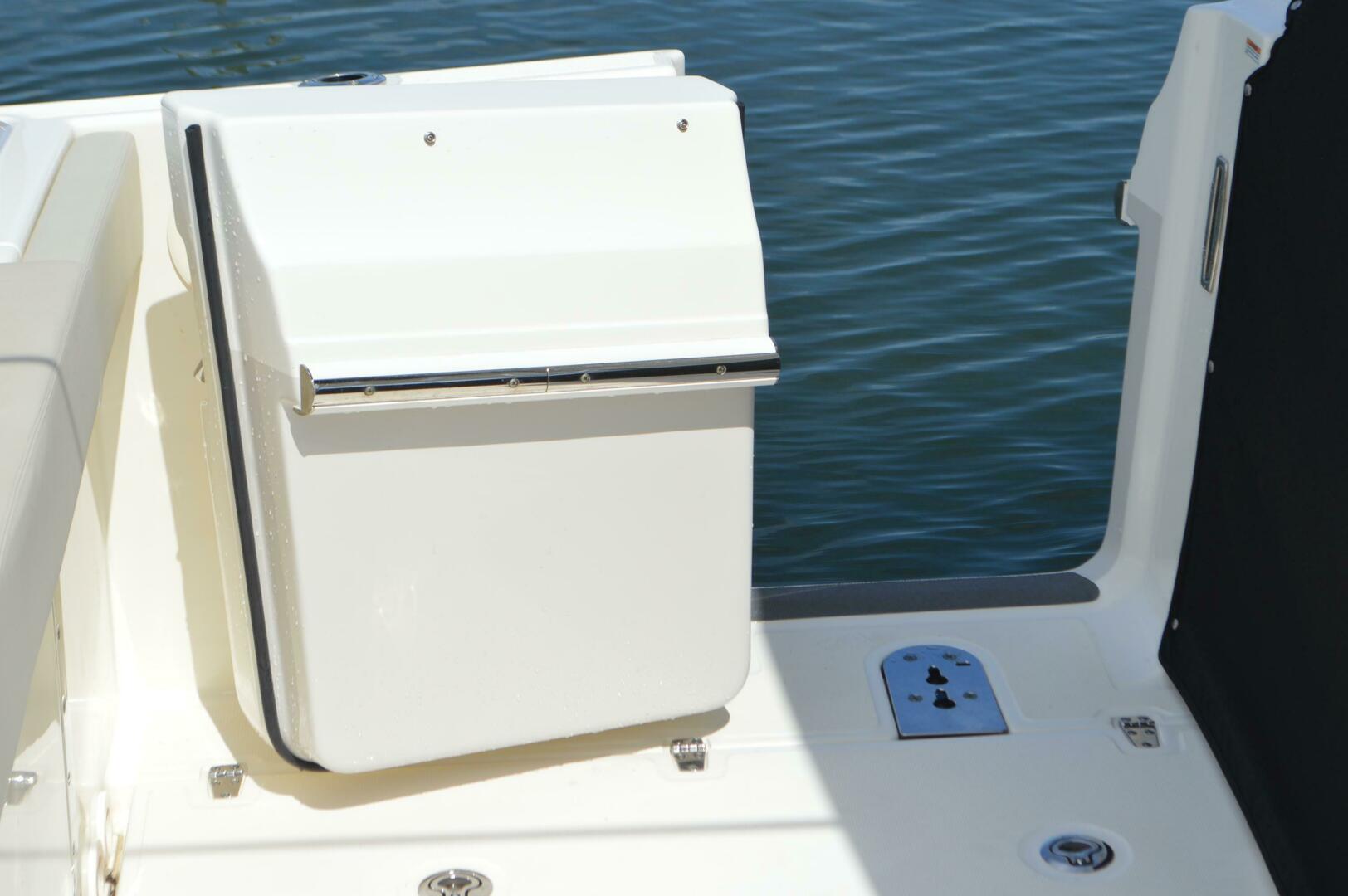 Slide: The Image of Boston Whaler 280 VANTAGE 2022 - 5206646