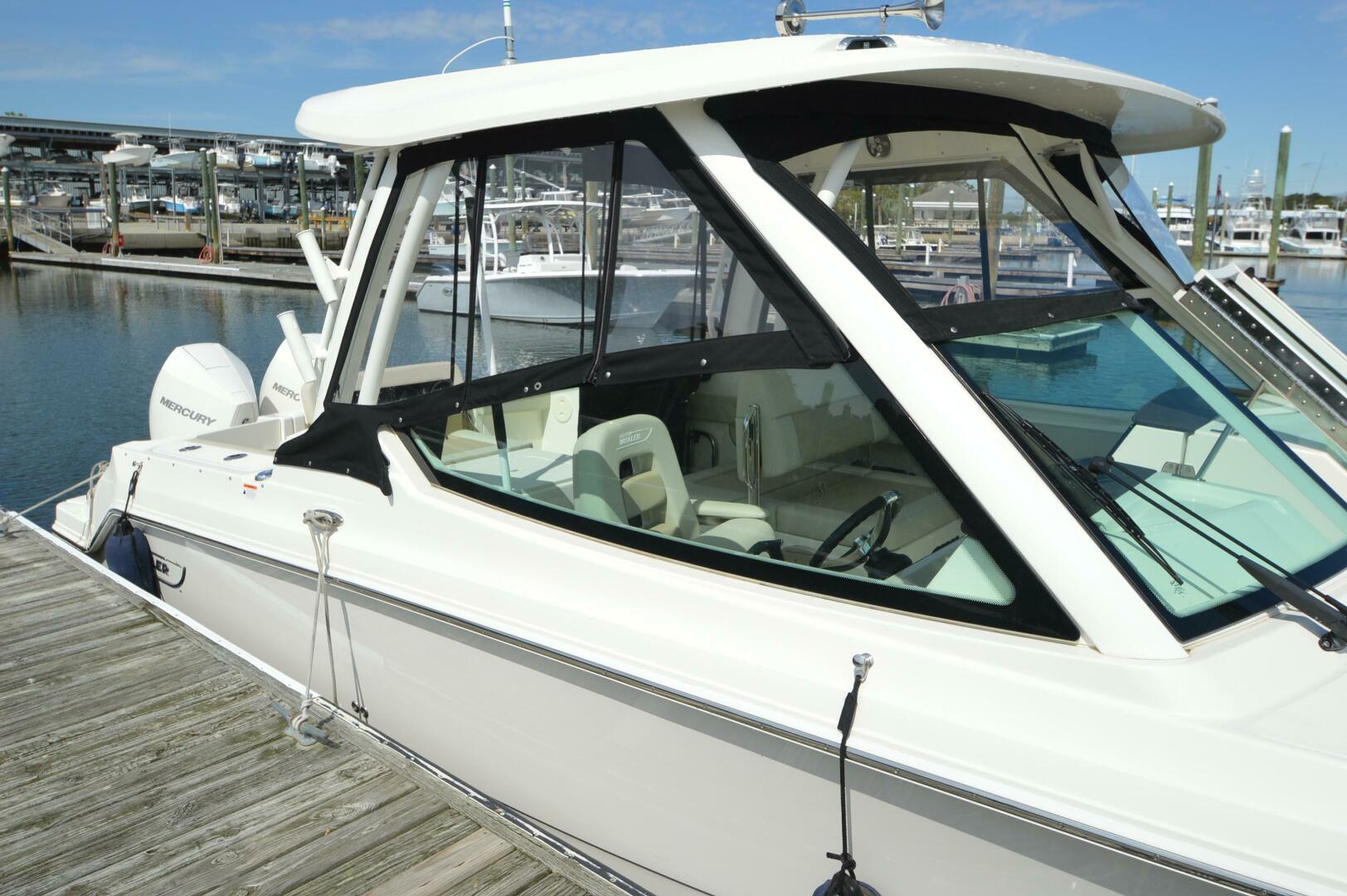 Slide: The Image of Boston Whaler 280 VANTAGE 2022 - 5206650