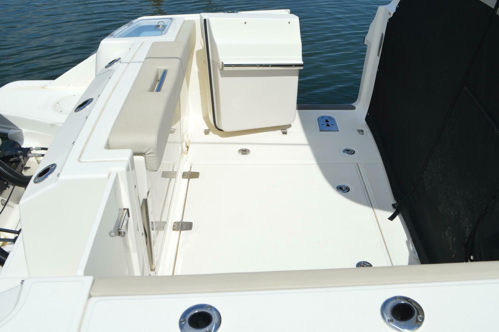 Slide: The Image of Boston Whaler 280 VANTAGE 2022 - 5206651