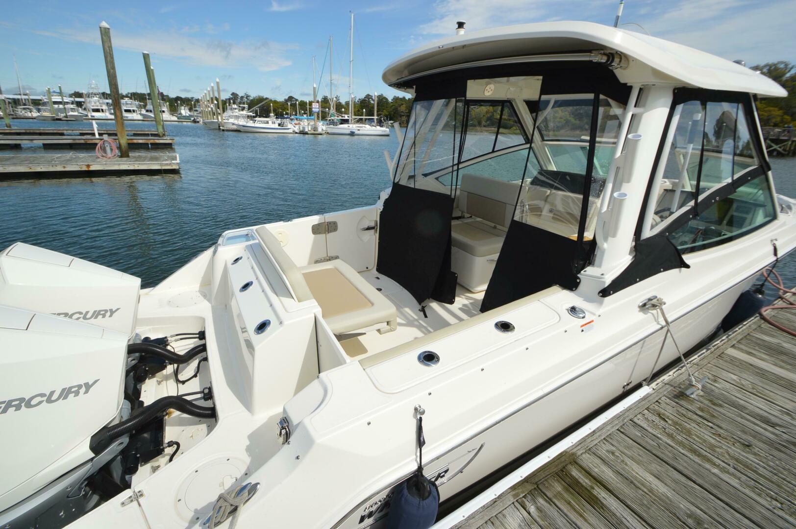 Slide: The Image of Boston Whaler 280 VANTAGE 2022 - 5206661